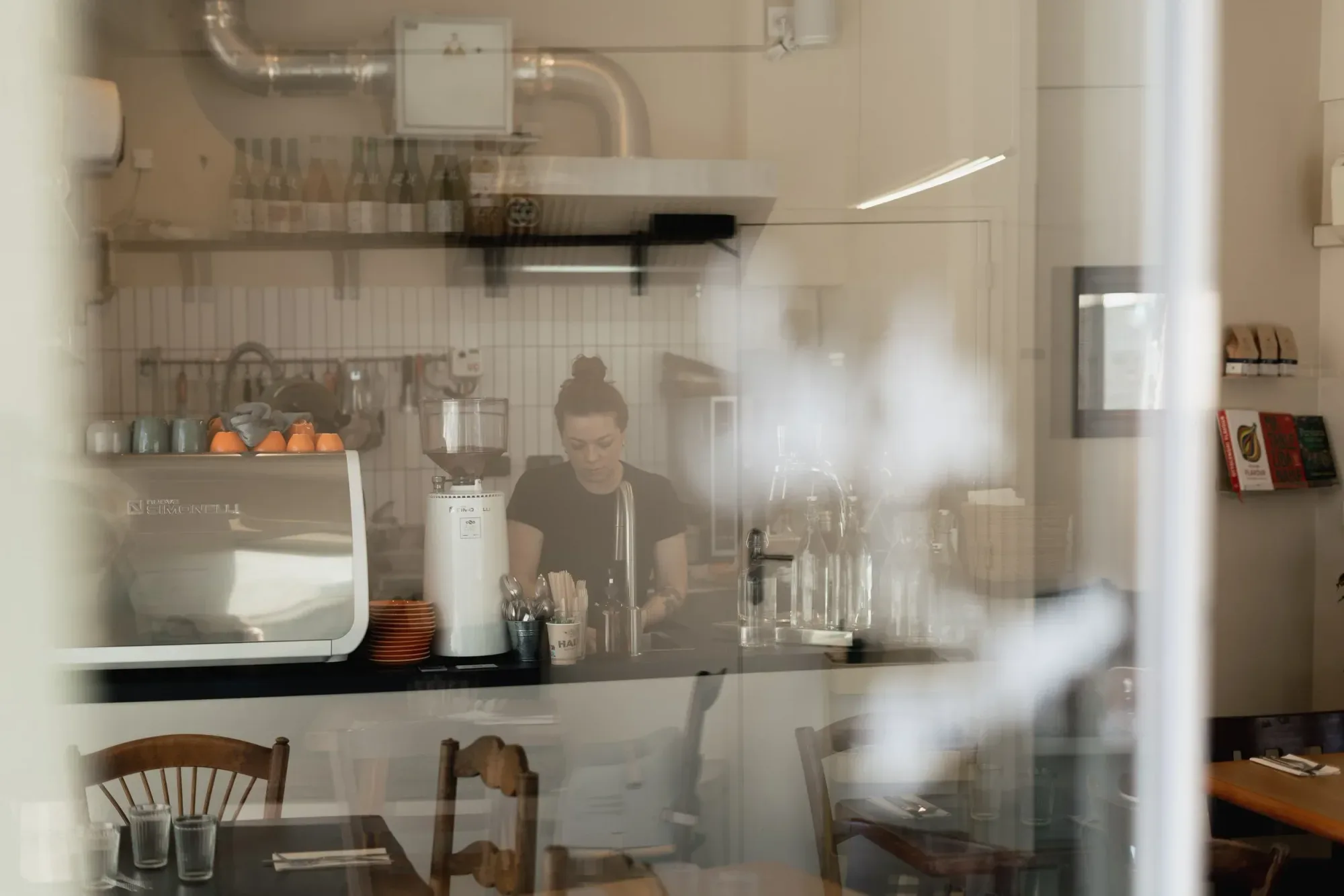 Halva, Bordeaux — 1