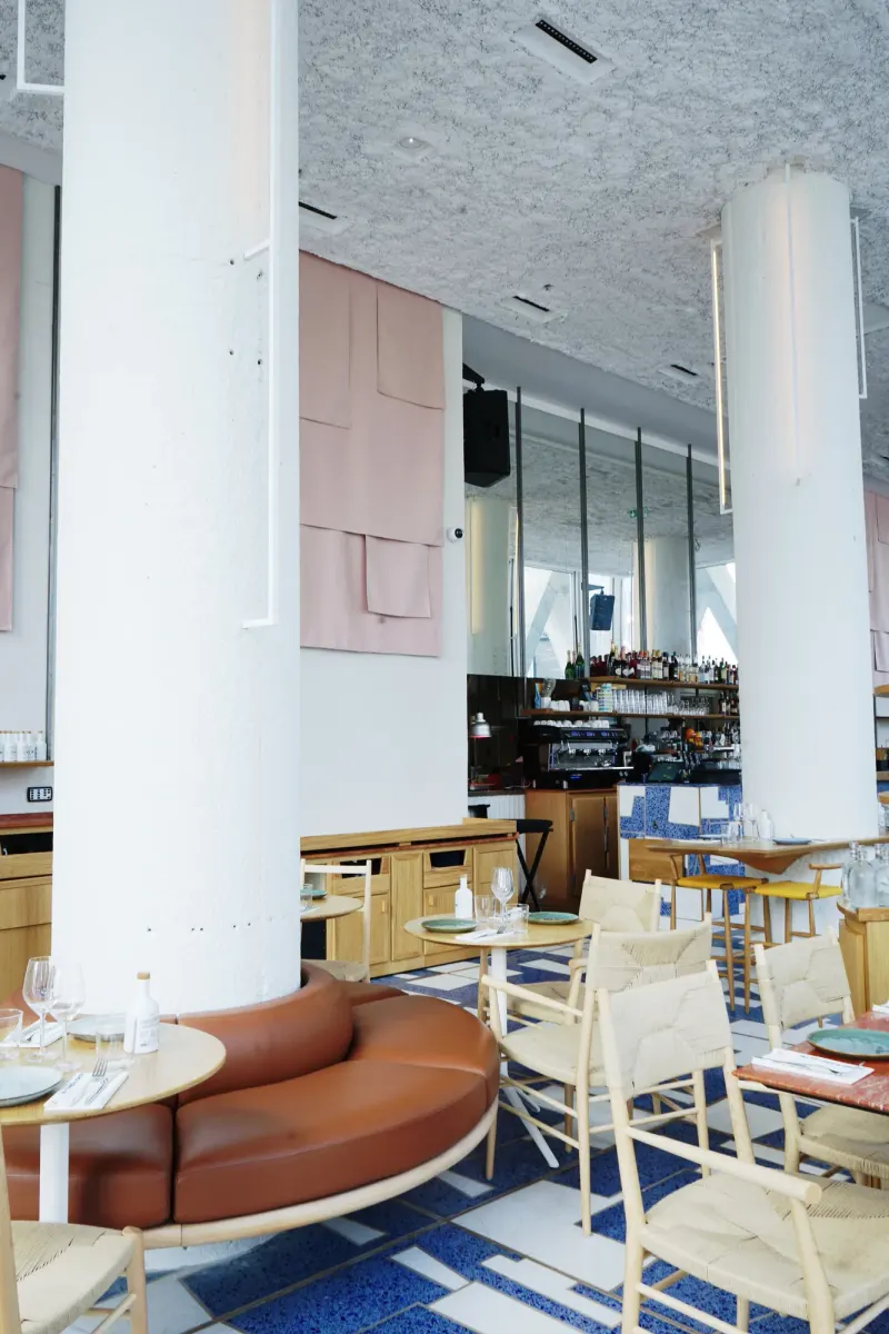 Restaurant Yaya — 76