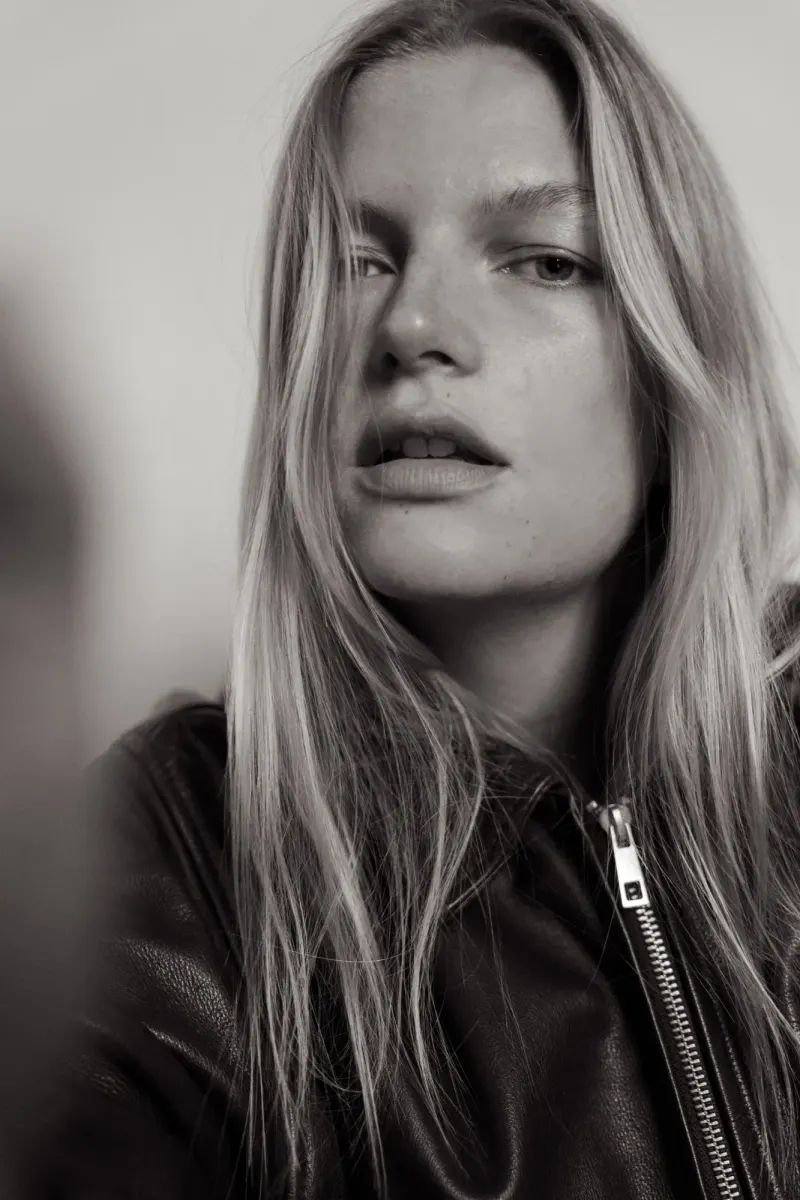 Julia — 18