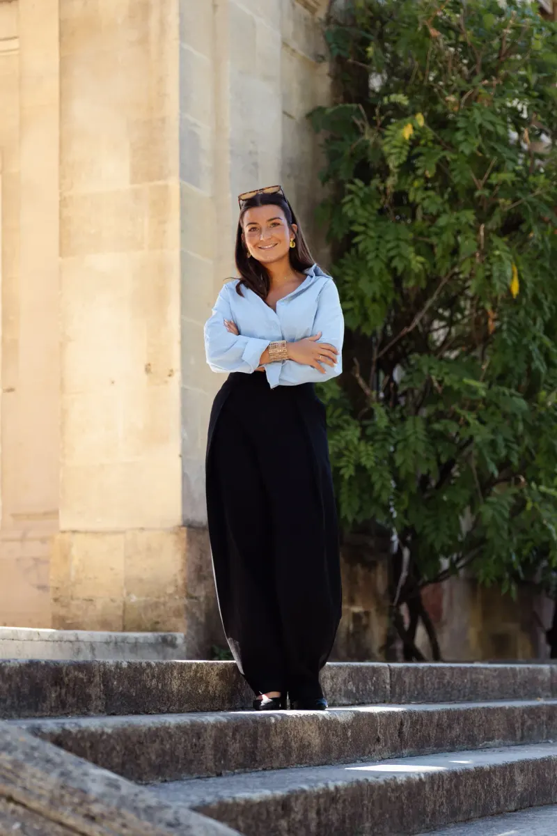 Laura Follain, Éclat — 10