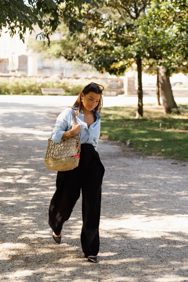 Laura Follain, Éclat — 27