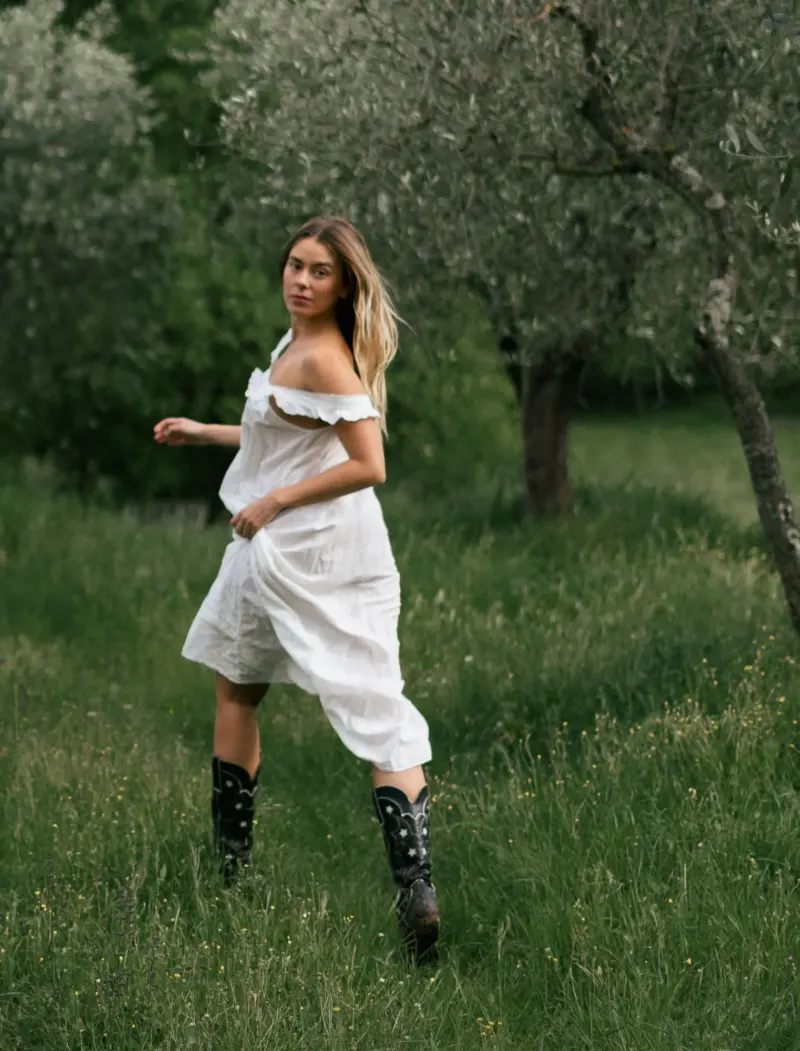 Lucy Brownless à Ebbio, Toscane — 14