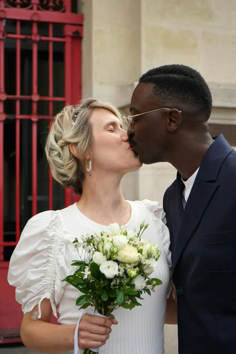 La cérémonie intime de Marion et Trésor à Paris — 17