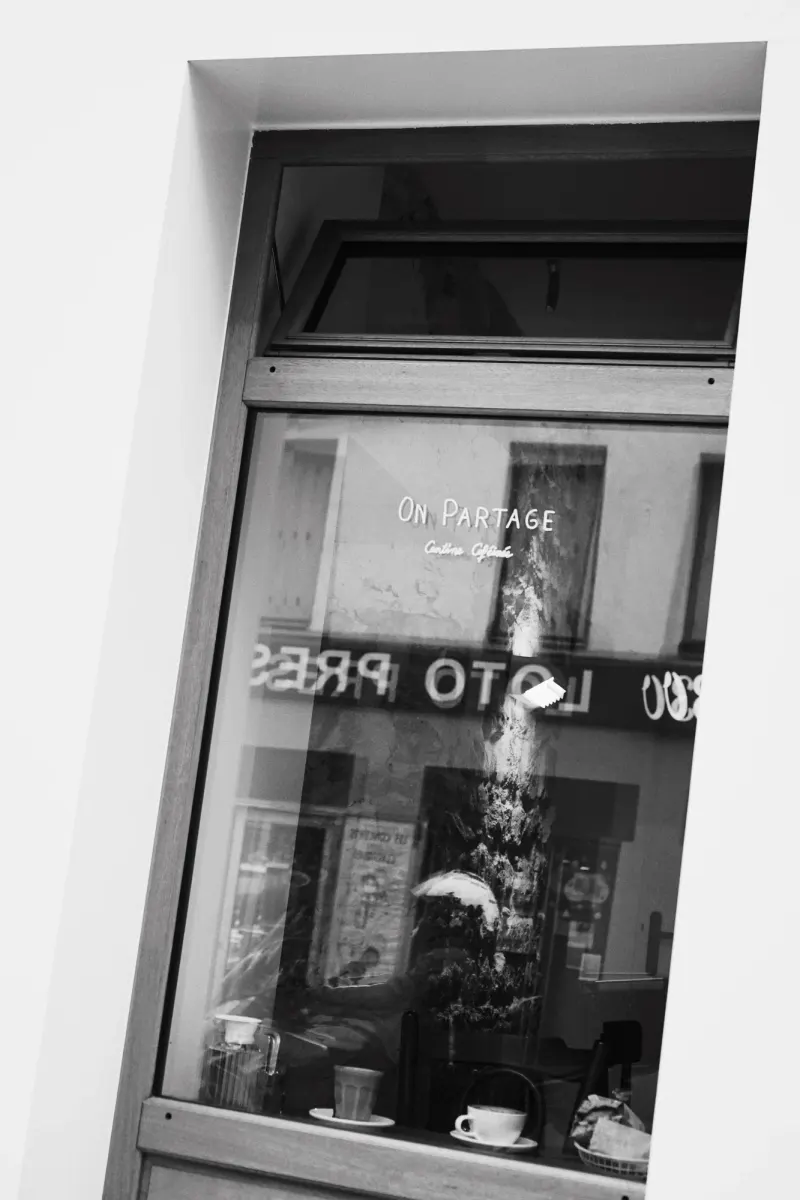 On Partage Coffee shop — 40