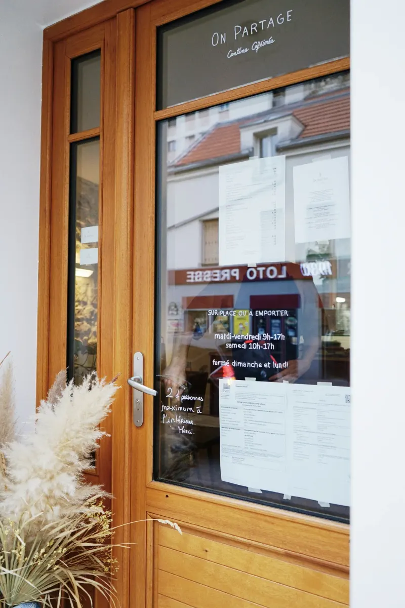 On Partage Coffee shop — 45
