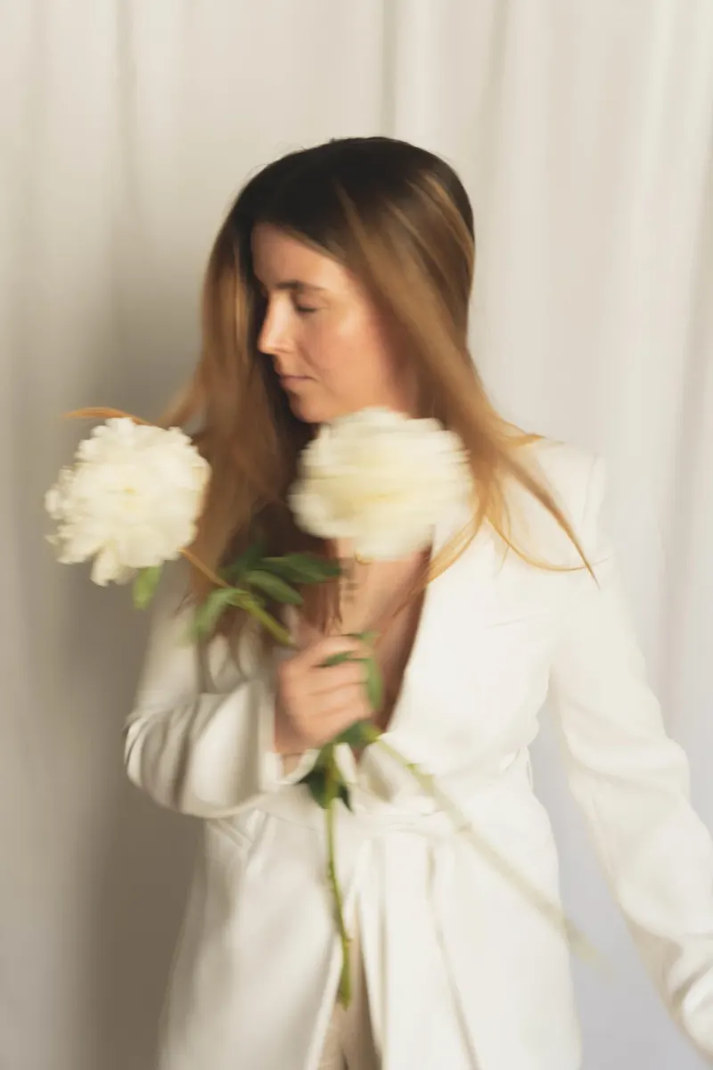 Clara, fondatrice de Layers of Clarity — 94