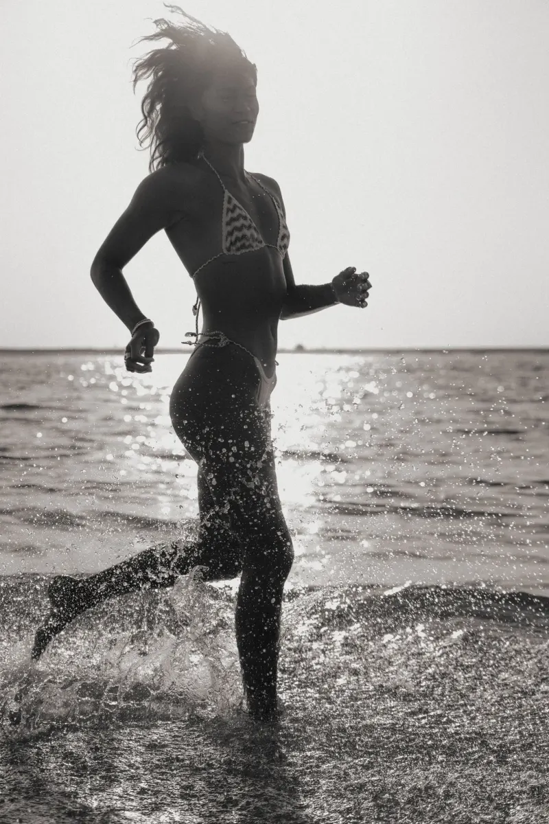 Vaimiti, longboardeuse tahitienne — 33