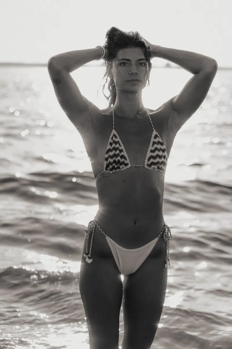Vaimiti, longboardeuse tahitienne — 36