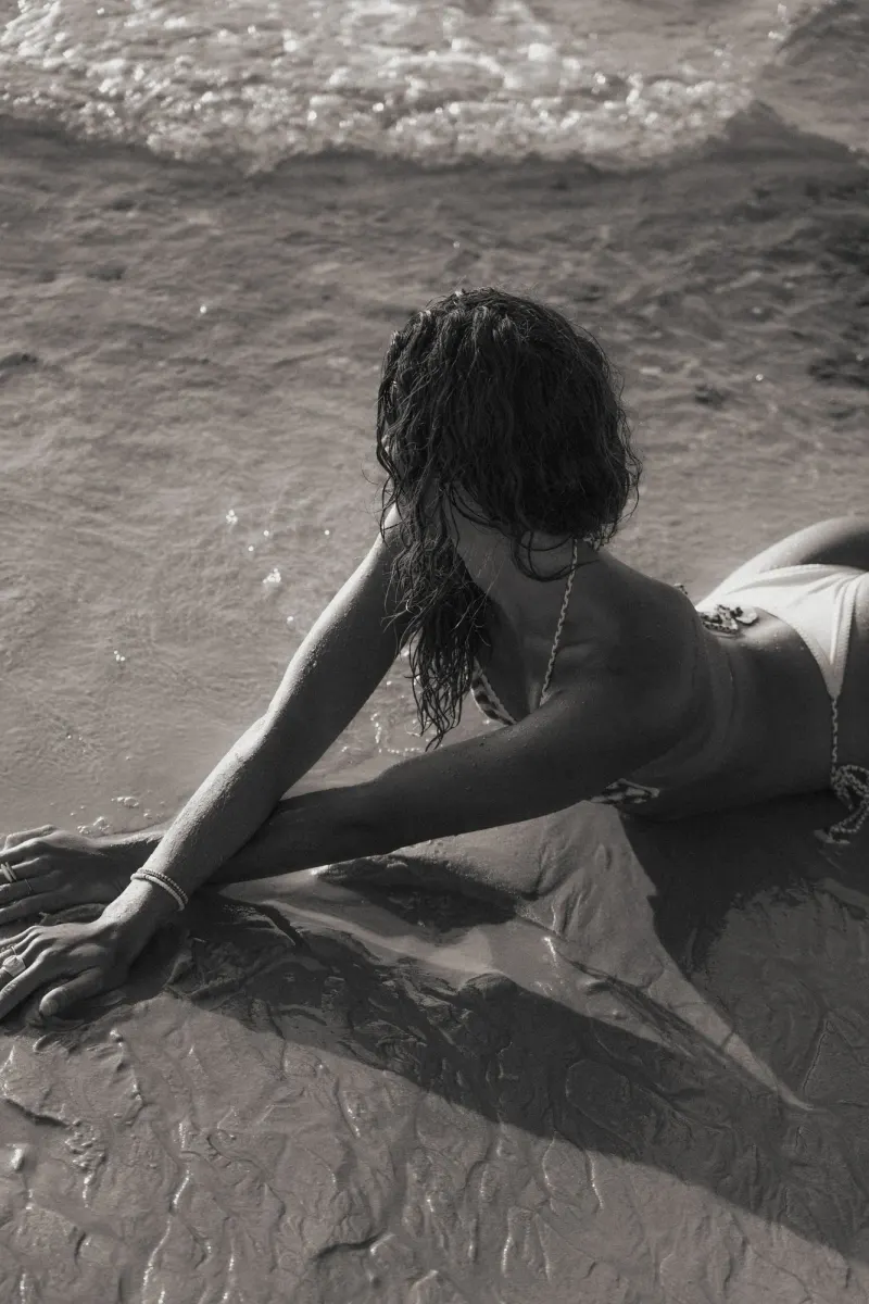 Vaimiti, longboardeuse tahitienne — 82