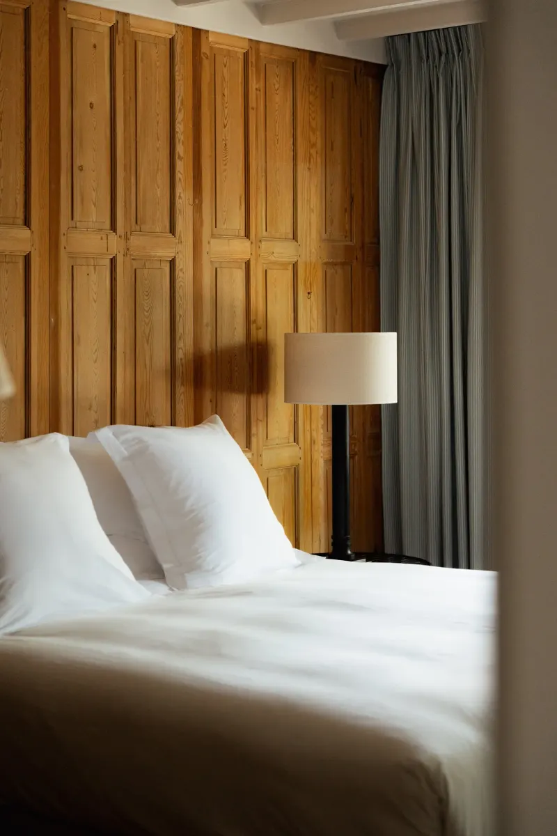 Architecture & hotels — 14